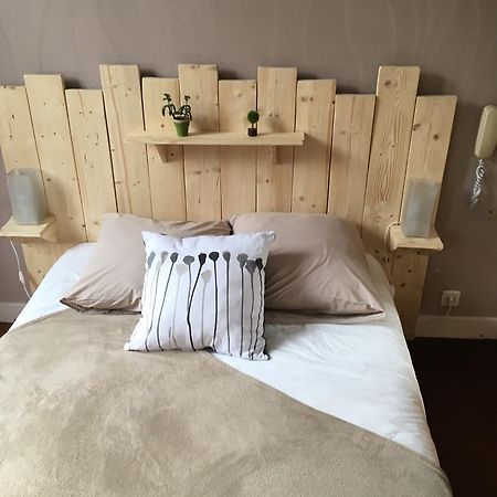 Hotel Restaurant Le Cheval Blanc Argentré-du-Plessis エクステリア 写真